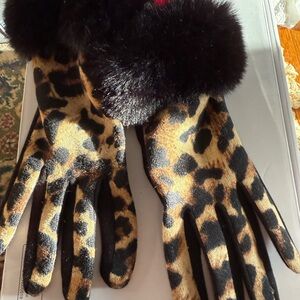 New Vince Camuto Animal Print Gloves with Black Fur Trim Size Large